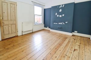 Ladysmith Avenue - click for photo gallery